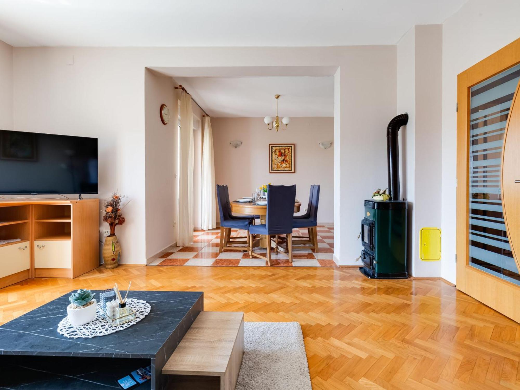 Apartment Daria 1 By Interhome Anić Exteriör bild